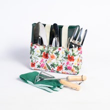 Botanical bag with tools related pic
